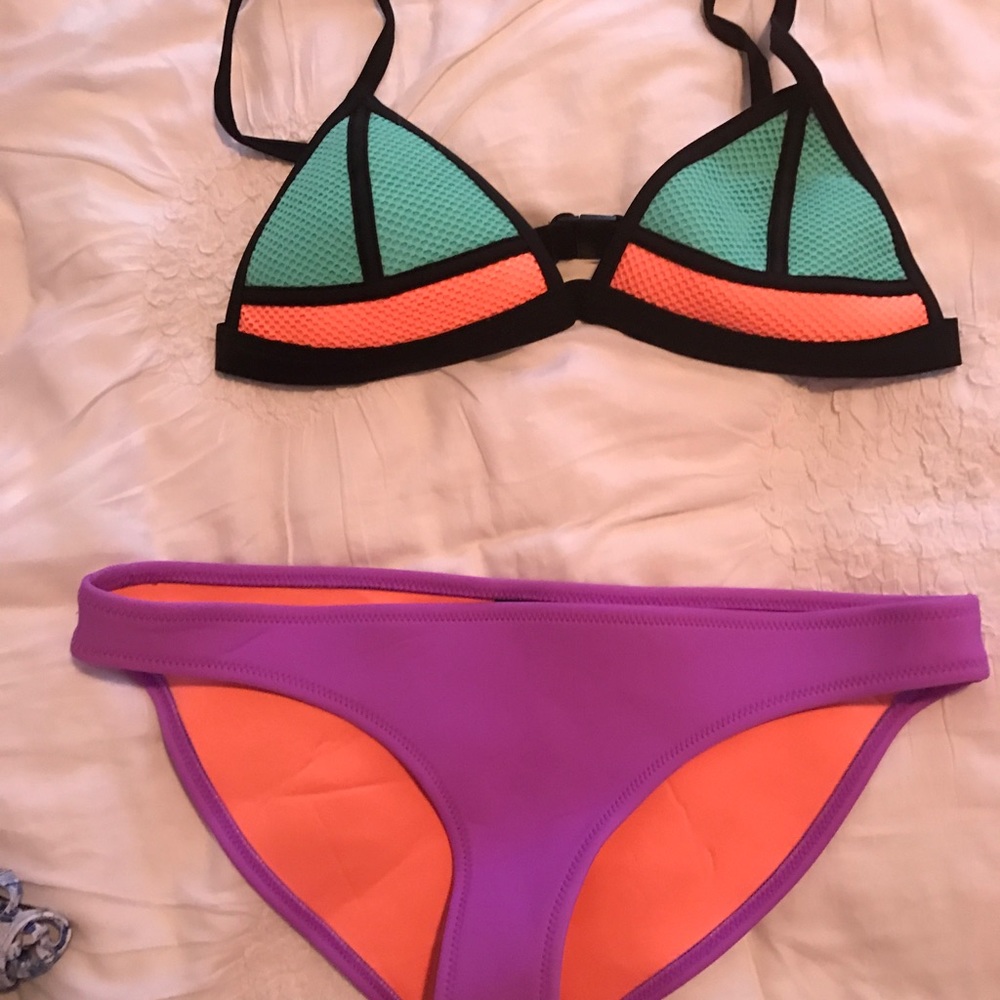Triangl bathing suit